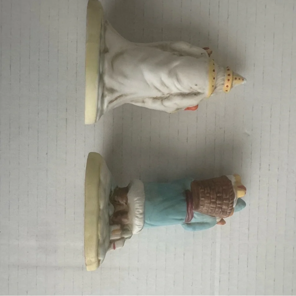 Vintage Heilig Meyers Old World Santa Figurines
